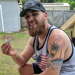 Meet your Posher, Gregory